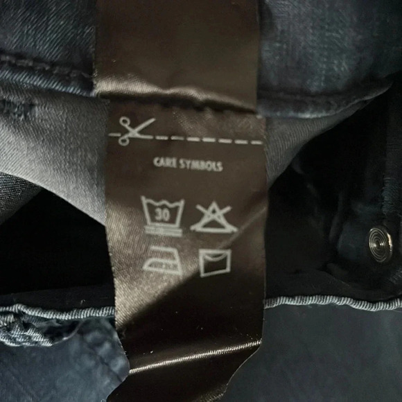 BUFFALO Vertigo Ultra High Rise Super Wide Stretch Denim Jeans, Size 29 - Picture 12 of 12